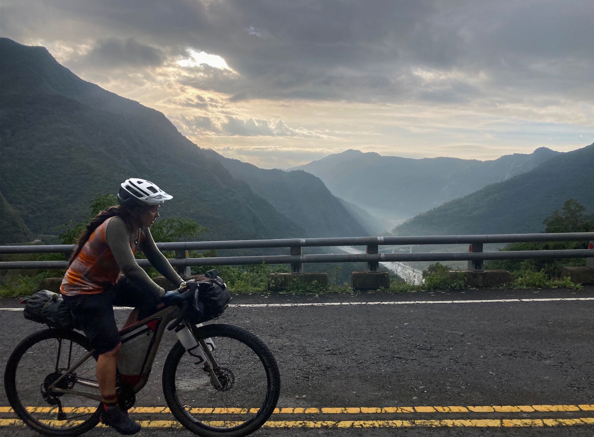 Bagging Hill Tops in Taiwan